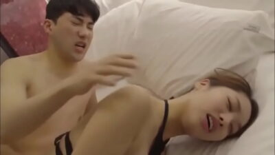 Chịch Không Giới Hạn Cùng Bạn Gái Hot Girl Lồn Bót